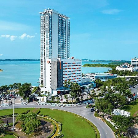 Harris Hotel Batam Center Екстер'єр фото
