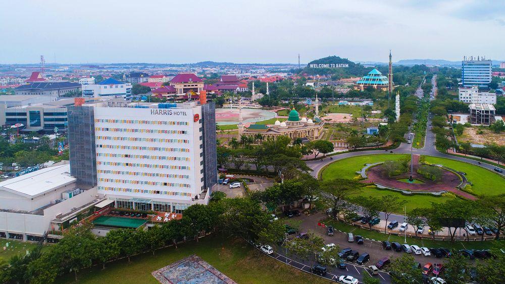 Harris Hotel Batam Center Екстер'єр фото