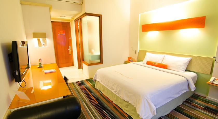 Harris Hotel Batam Center Екстер'єр фото