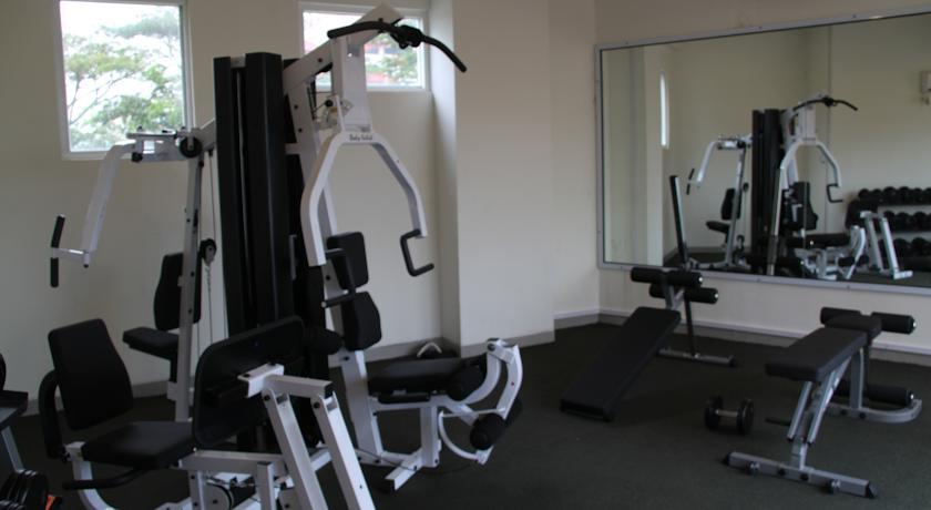 Harris Hotel Batam Center Екстер'єр фото