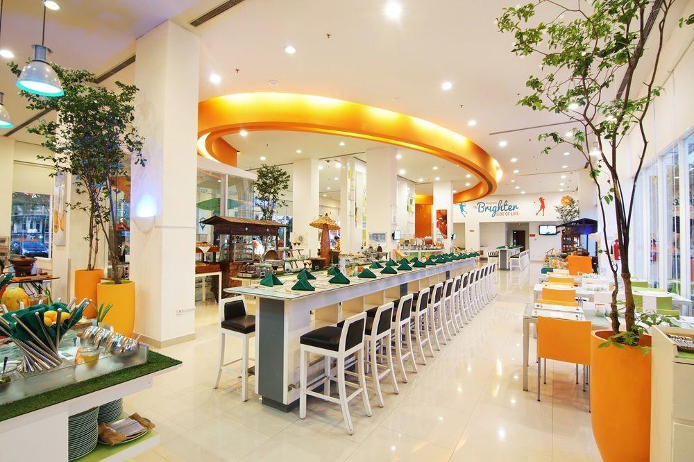 Harris Hotel Batam Center Екстер'єр фото