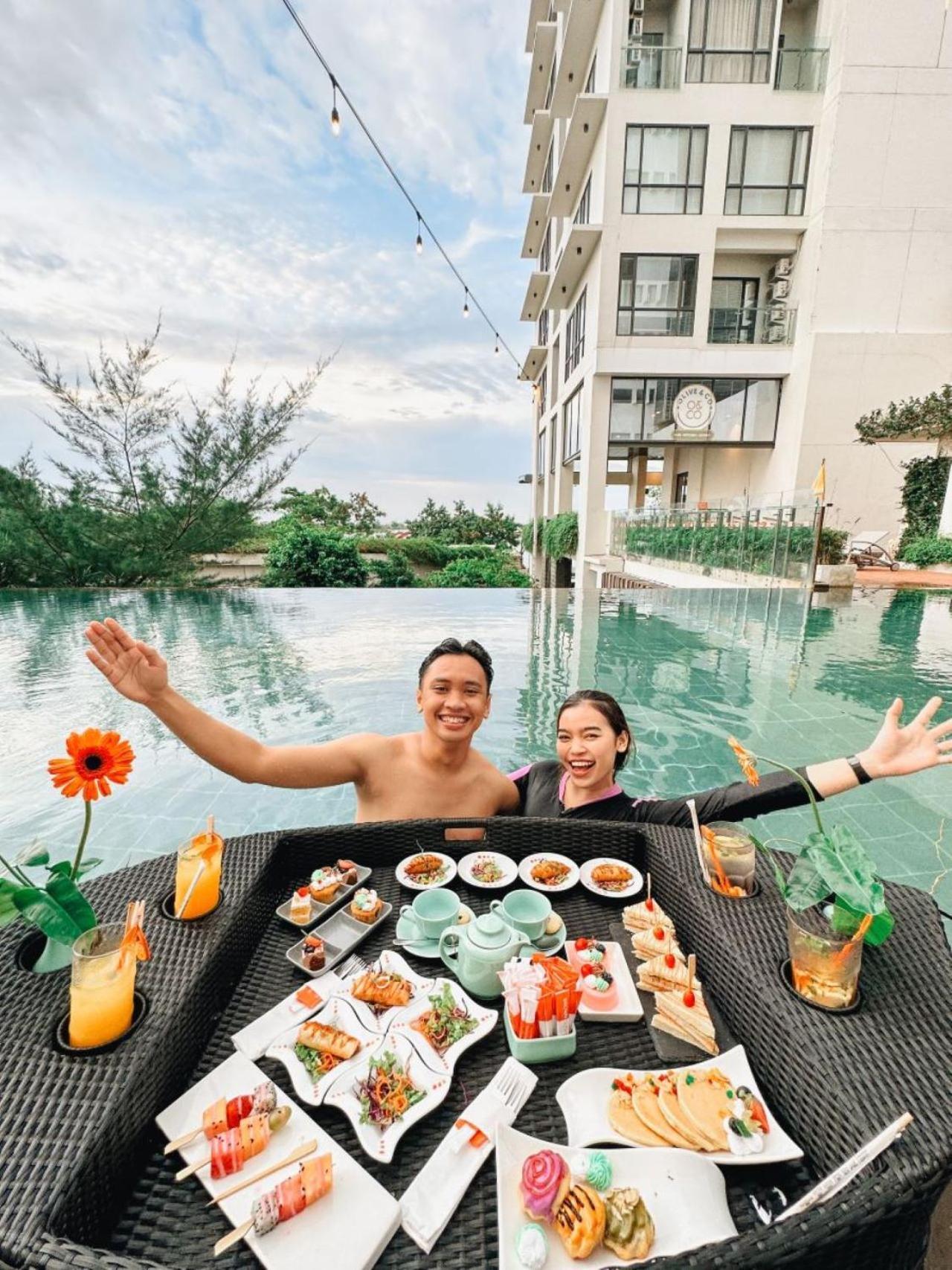 Harris Hotel Batam Center Екстер'єр фото