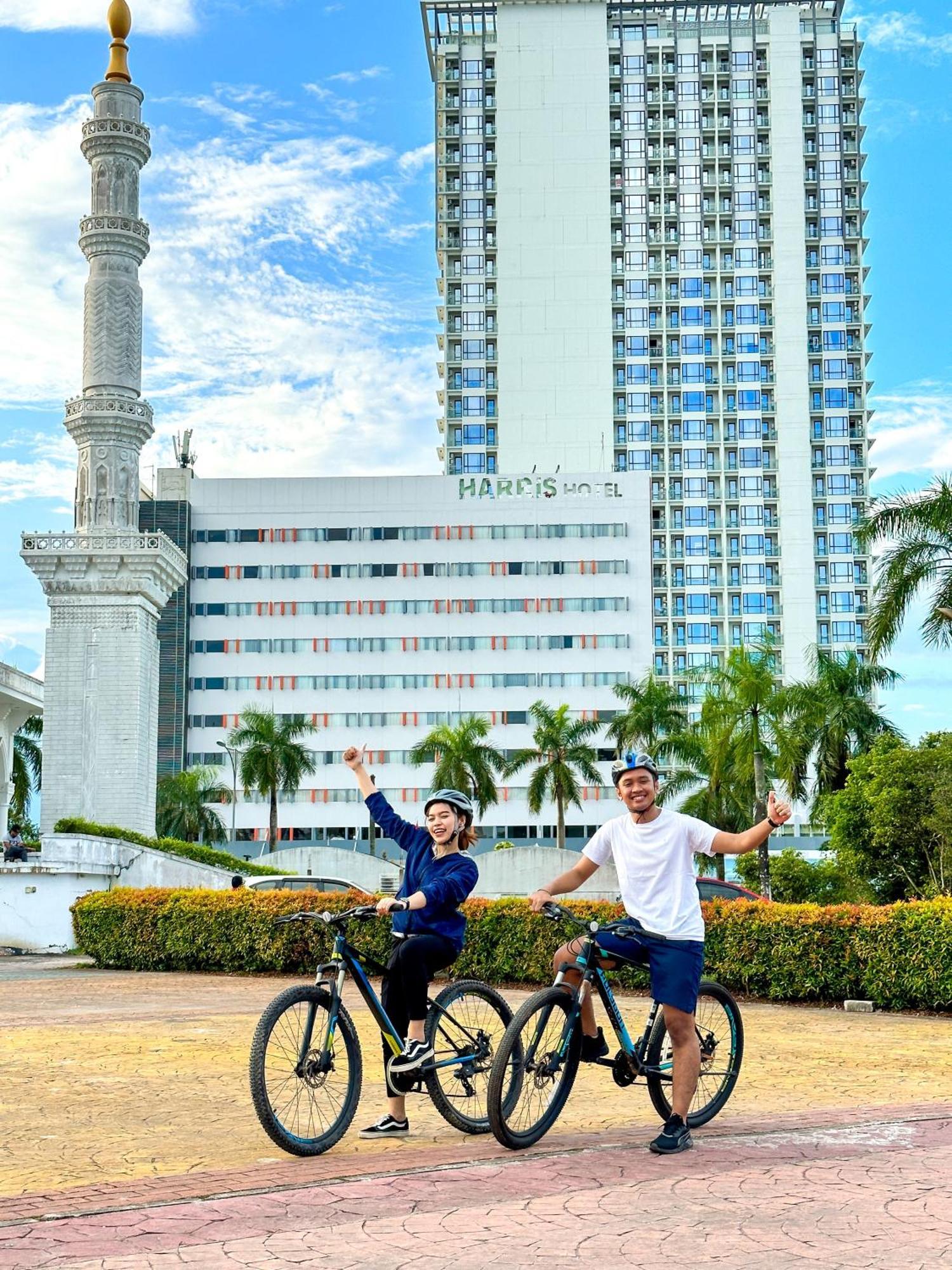 Harris Hotel Batam Center Екстер'єр фото