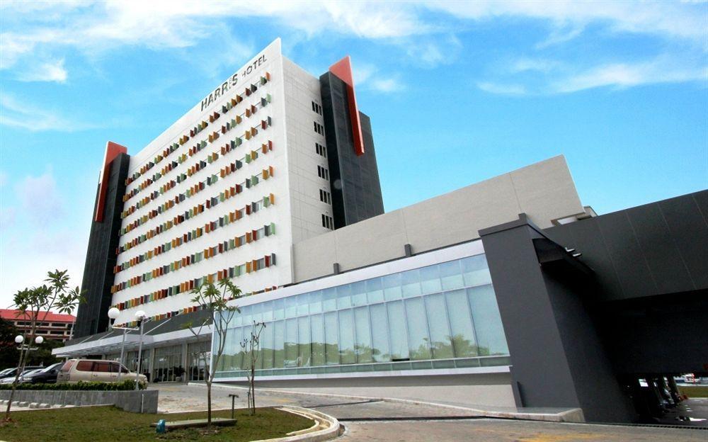 Harris Hotel Batam Center Екстер'єр фото